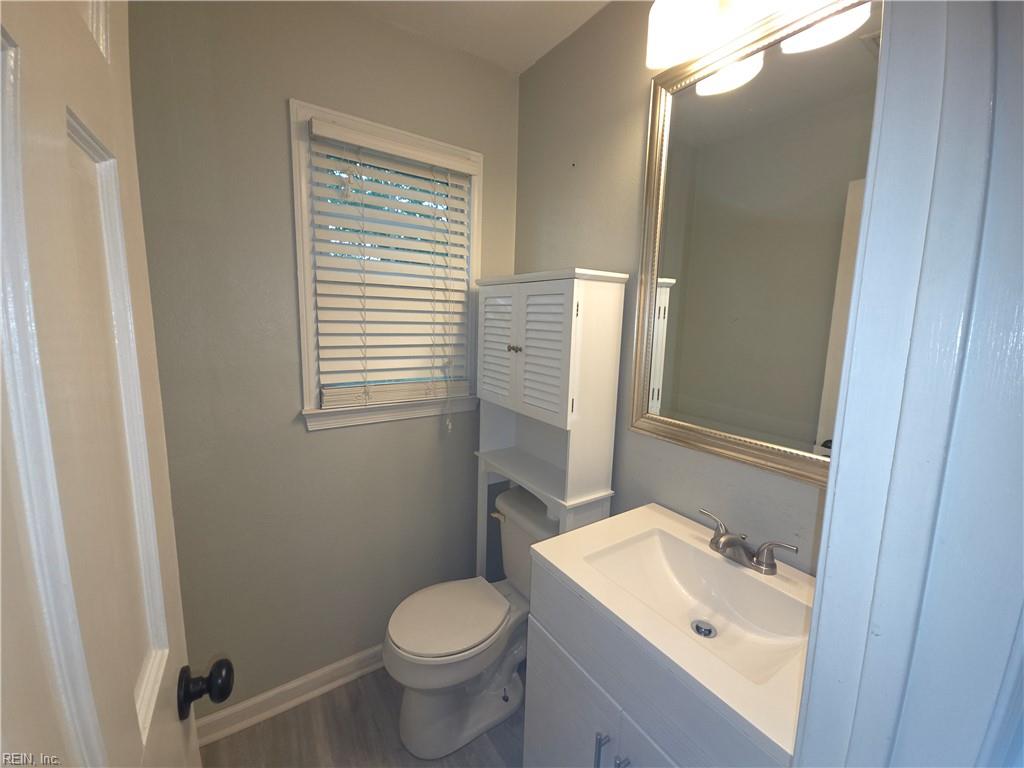 274 Exeter Road Newport News VA 23602