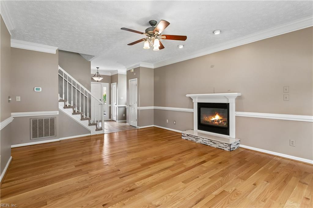 105 Harrigan Way Yorktown VA 23693
