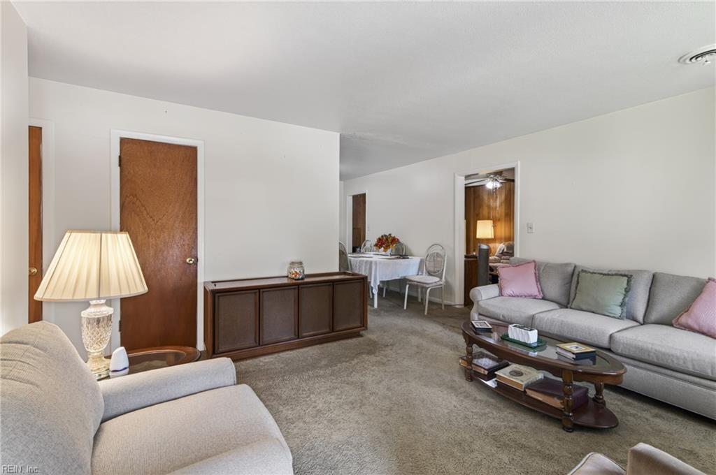 146 Ruston Drive Newport News VA 23602