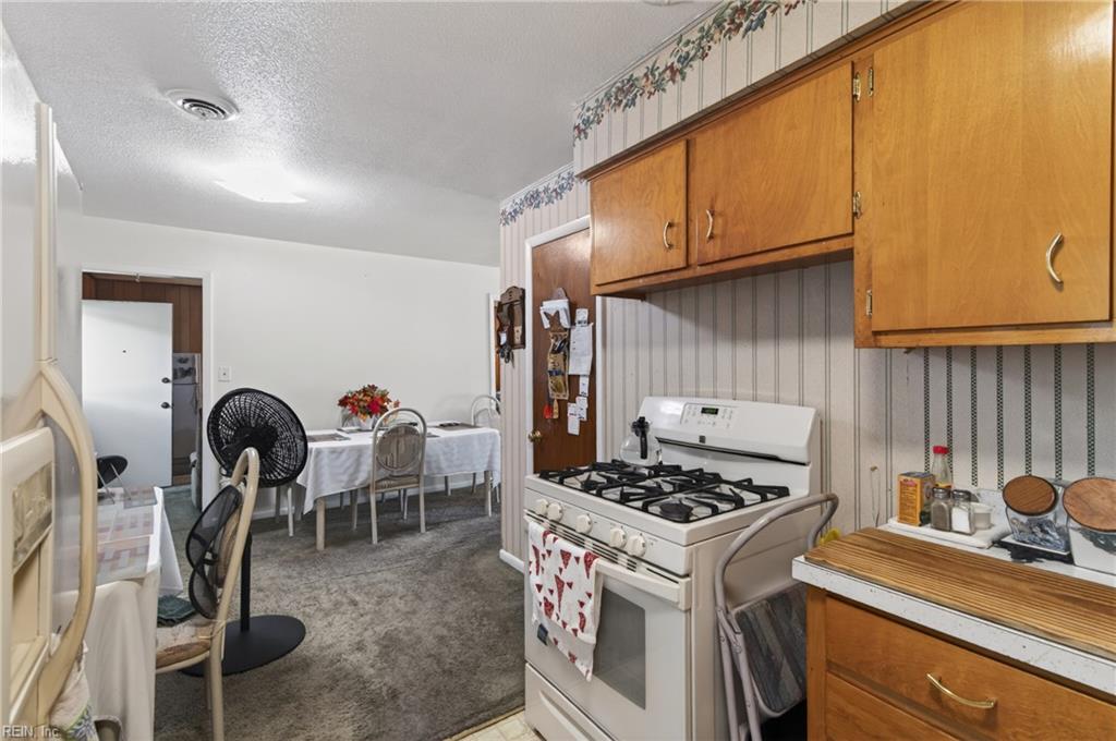 146 Ruston Drive Newport News VA 23602