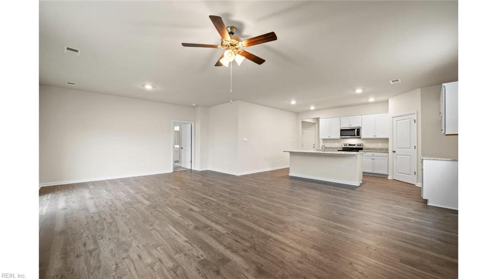 207 Gallop Way Yorktown VA 23690