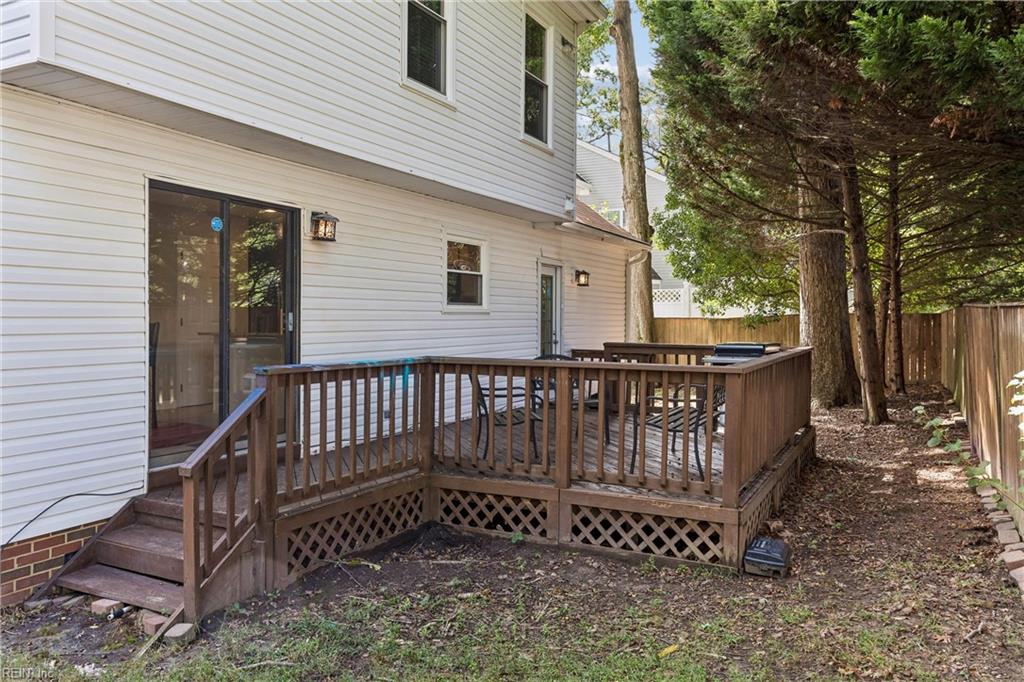 831 Lancaster Lane Newport News VA 23602