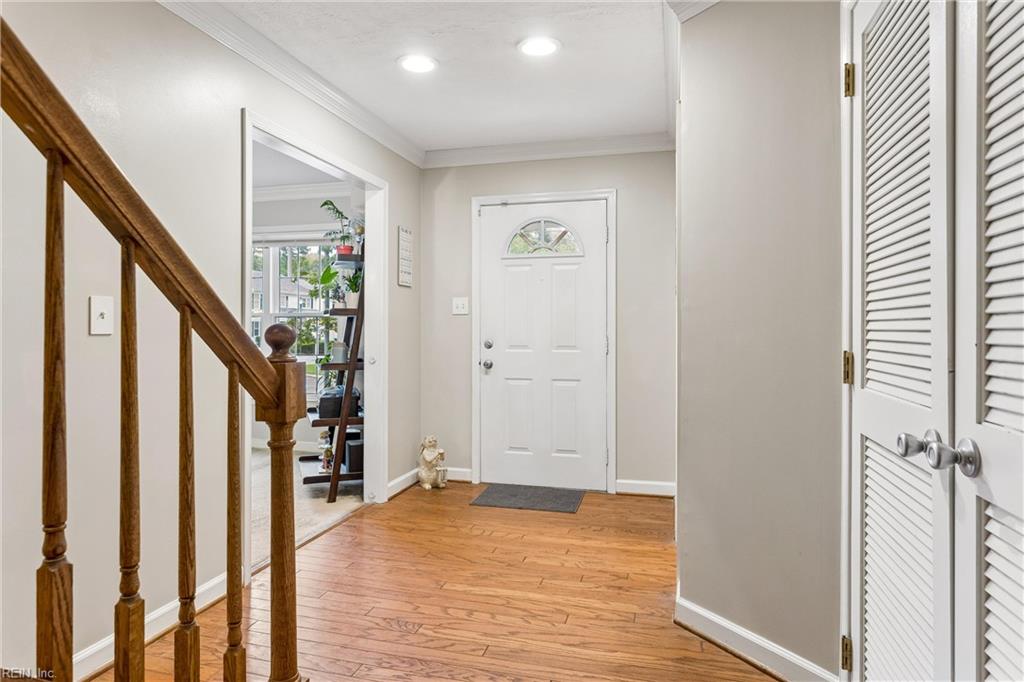 831 Lancaster Lane Newport News VA 23602