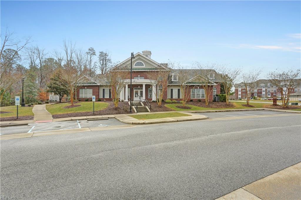 207 Caroline Circle Williamsburg VA 23185