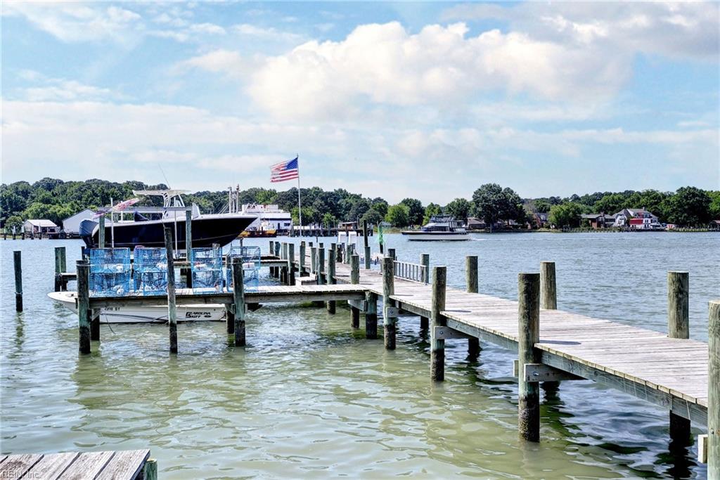 116 Buckingham Drive Yorktown VA 23692