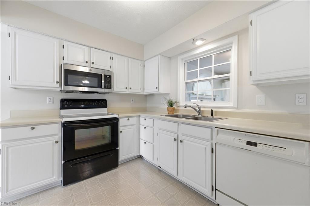 207 Ford Court Newport News VA 23608