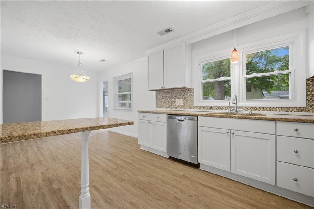218 Collins Drive Newport News VA 23601