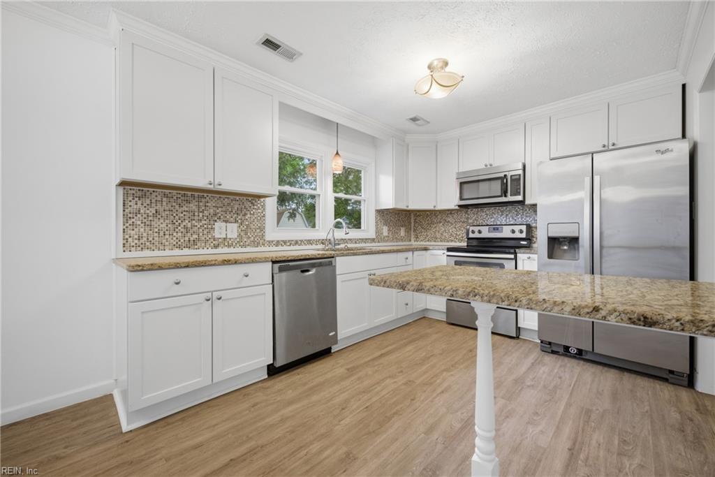 218 Collins Drive Newport News VA 23601