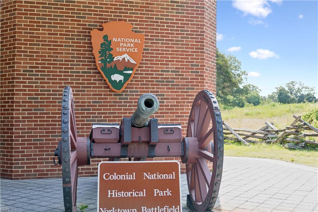 405 Heavens Way Yorktown VA 23693