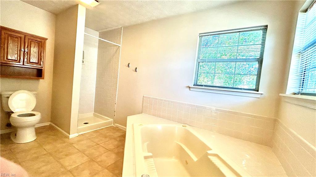 604 Aylesbury Drive Newport News VA 23608