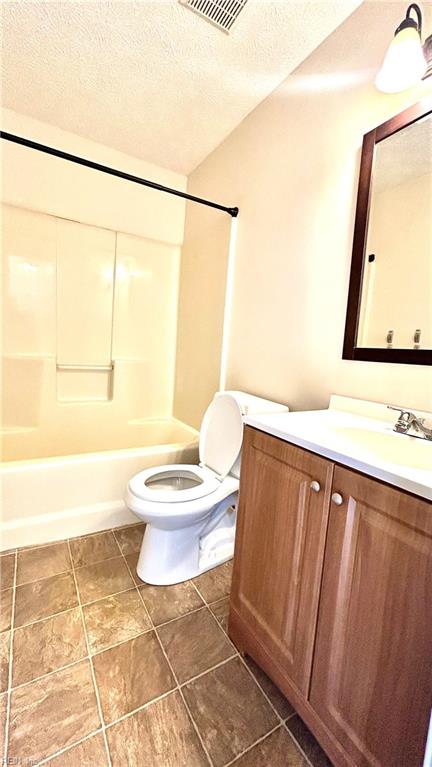 604 Aylesbury Drive Newport News VA 23608