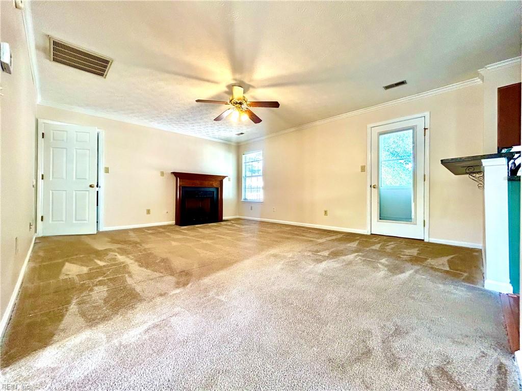 604 Aylesbury Drive Newport News VA 23608