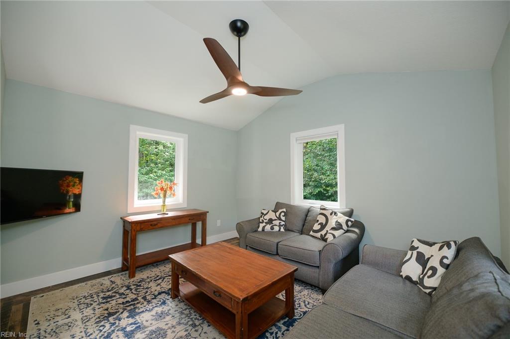 10410 Robins Nest Lane Gloucester VA 23061