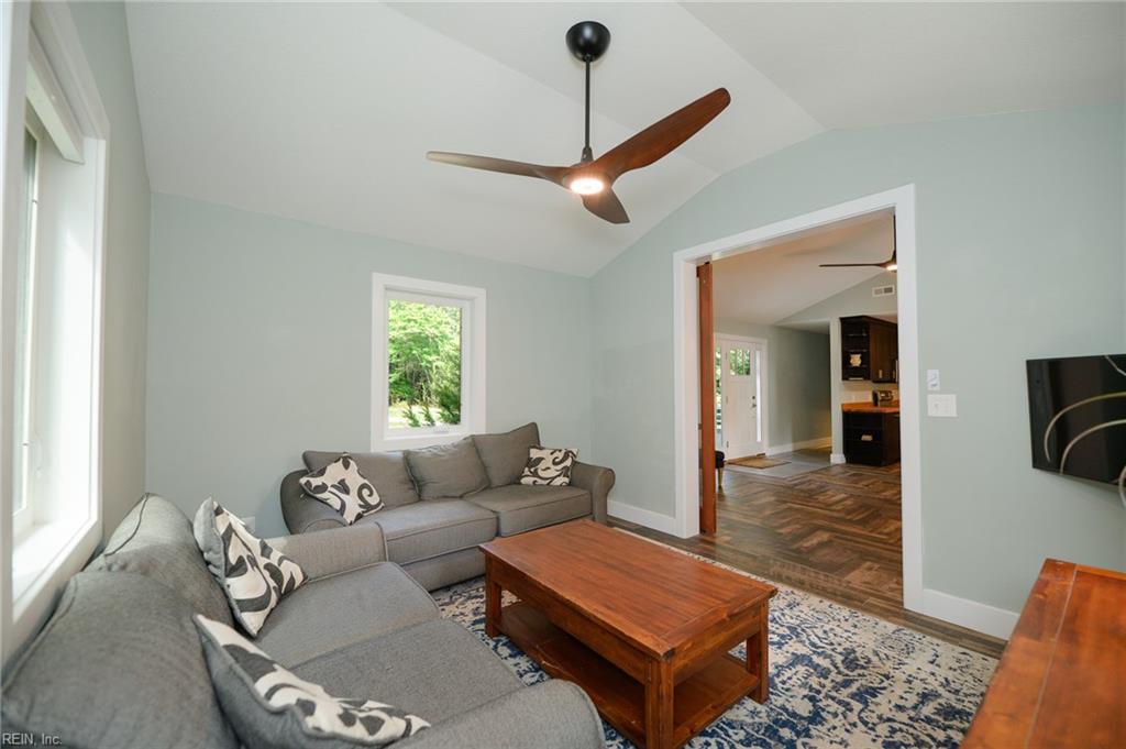 10410 Robins Nest Lane Gloucester VA 23061