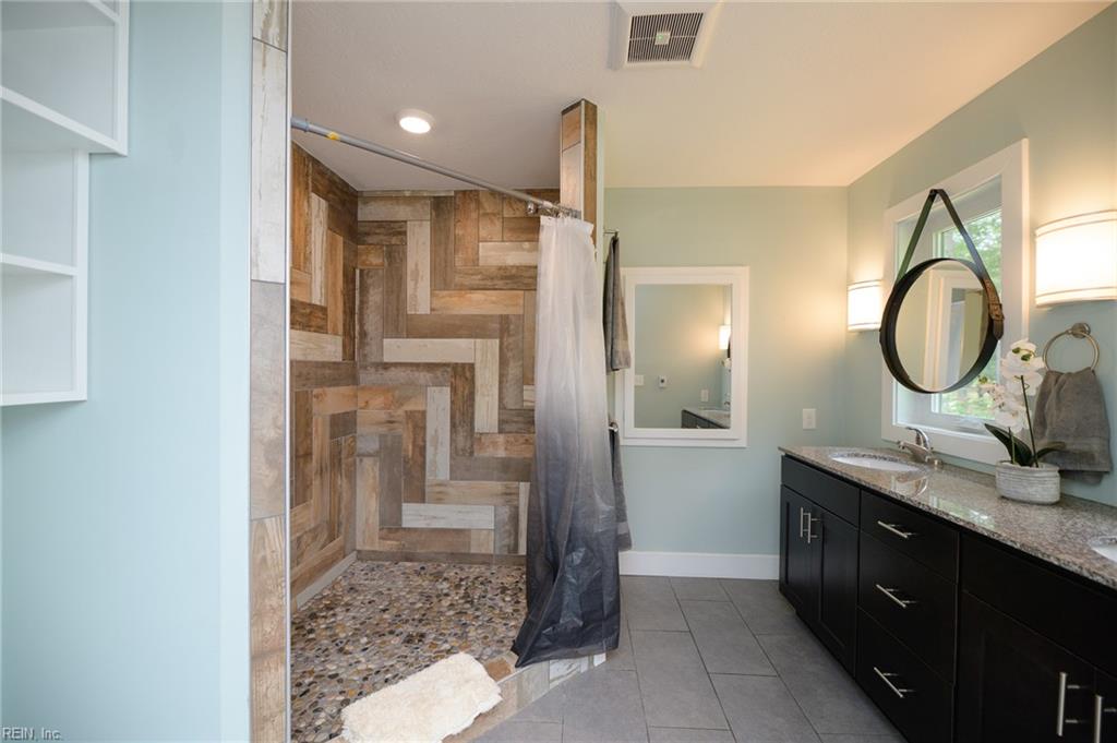 10410 Robins Nest Lane Gloucester VA 23061