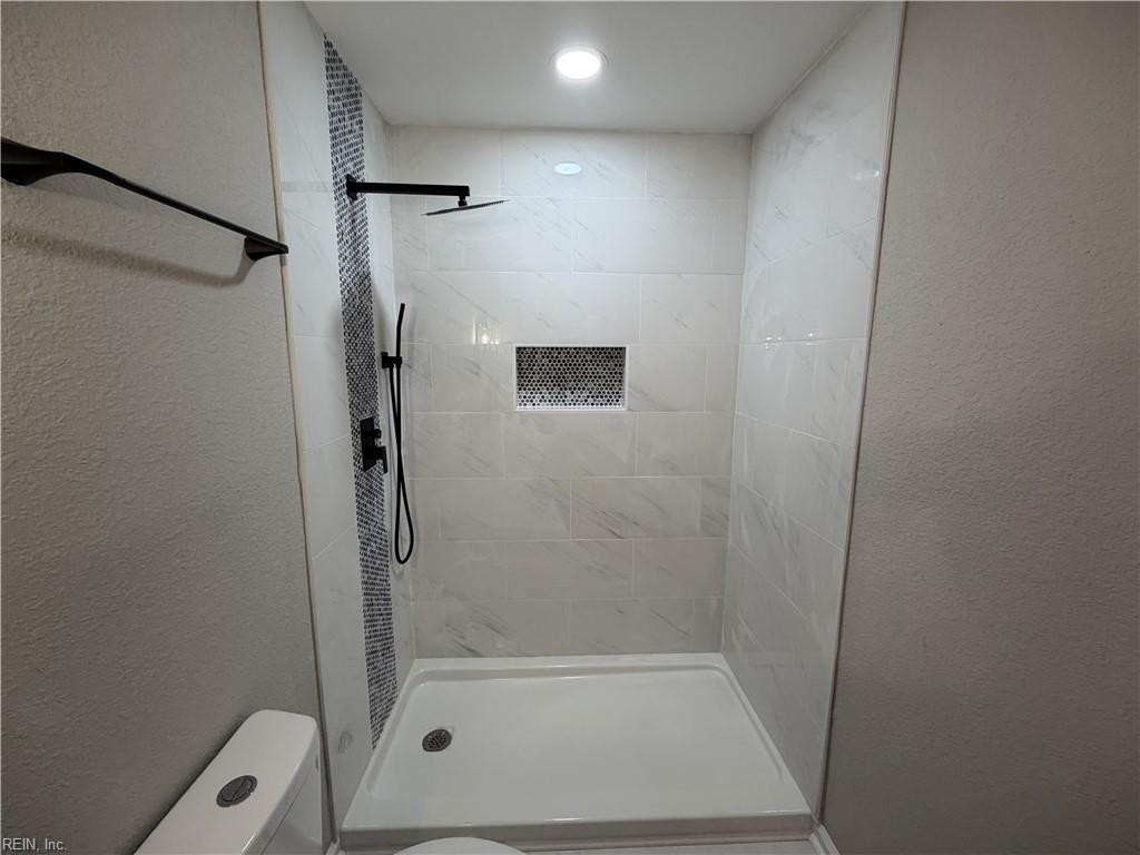 421 Morrison Avenue Newport News VA 23601