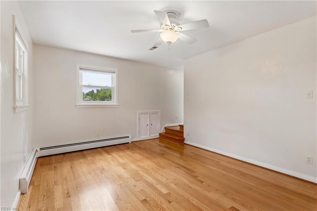 403 Calthrop Neck Road Yorktown VA 23693