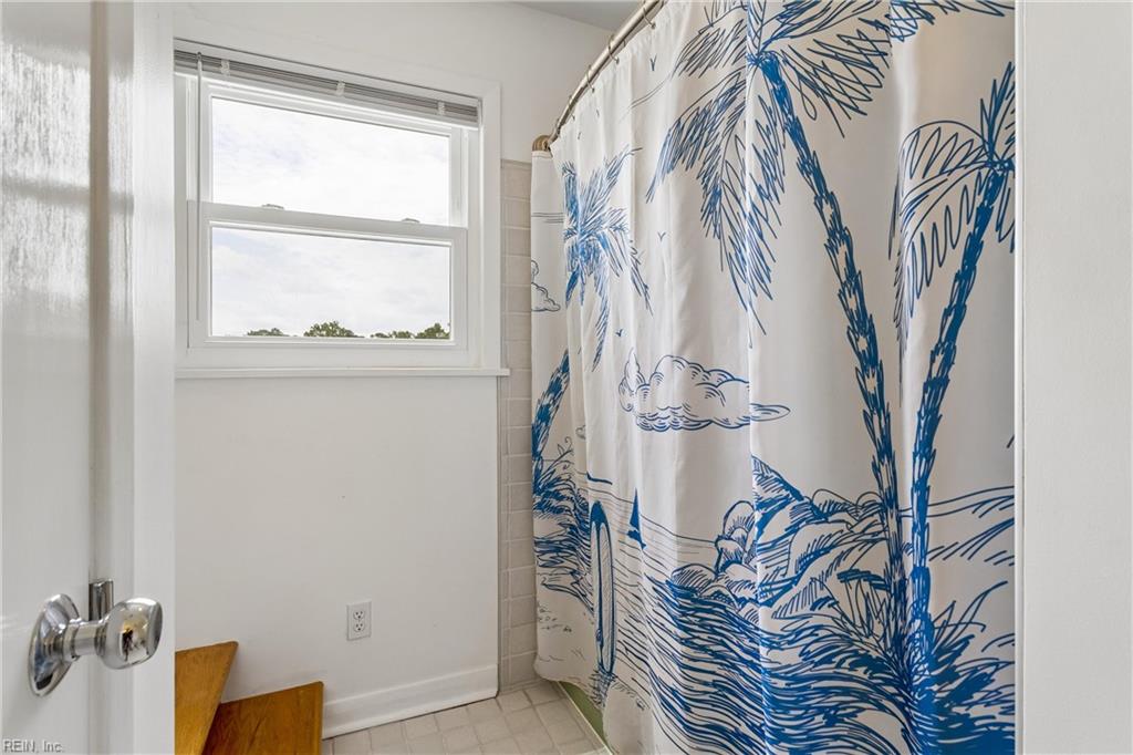 403 Calthrop Neck Road Yorktown VA 23693