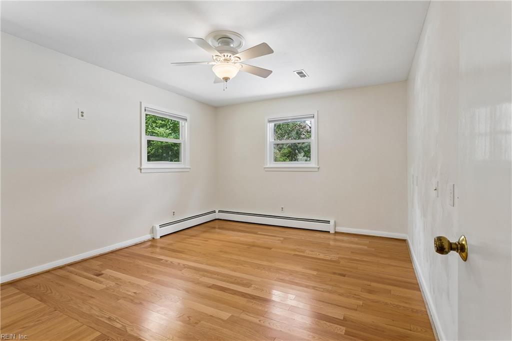 403 Calthrop Neck Road Yorktown VA 23693