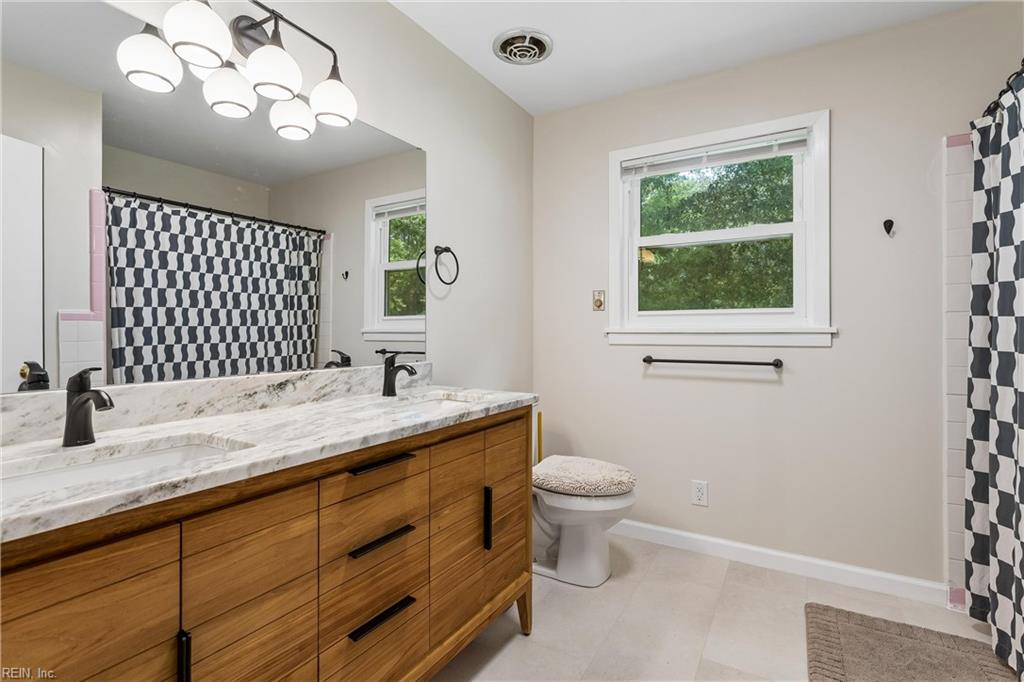 403 Calthrop Neck Road Yorktown VA 23693
