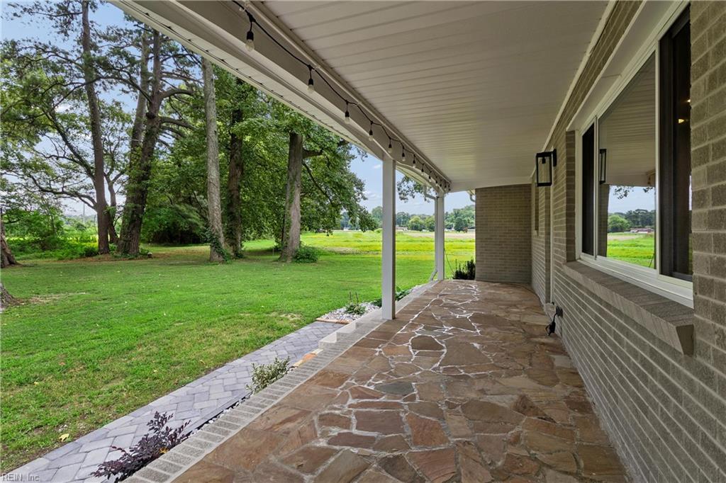 403 Calthrop Neck Road Yorktown VA 23693