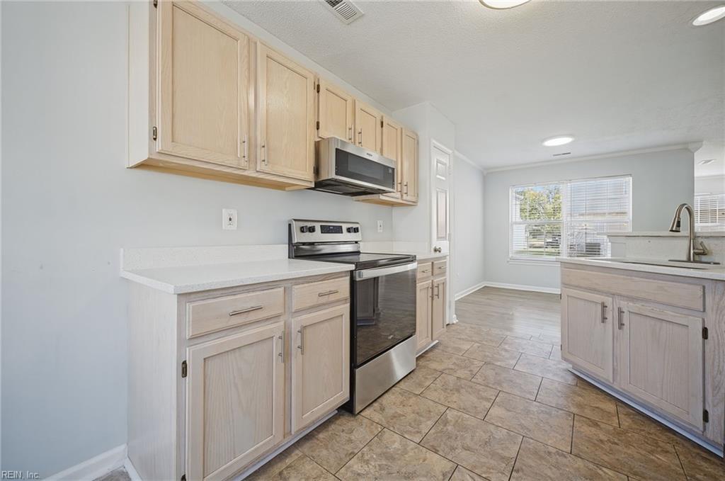 102 Pelican Cove Newport News VA 23608