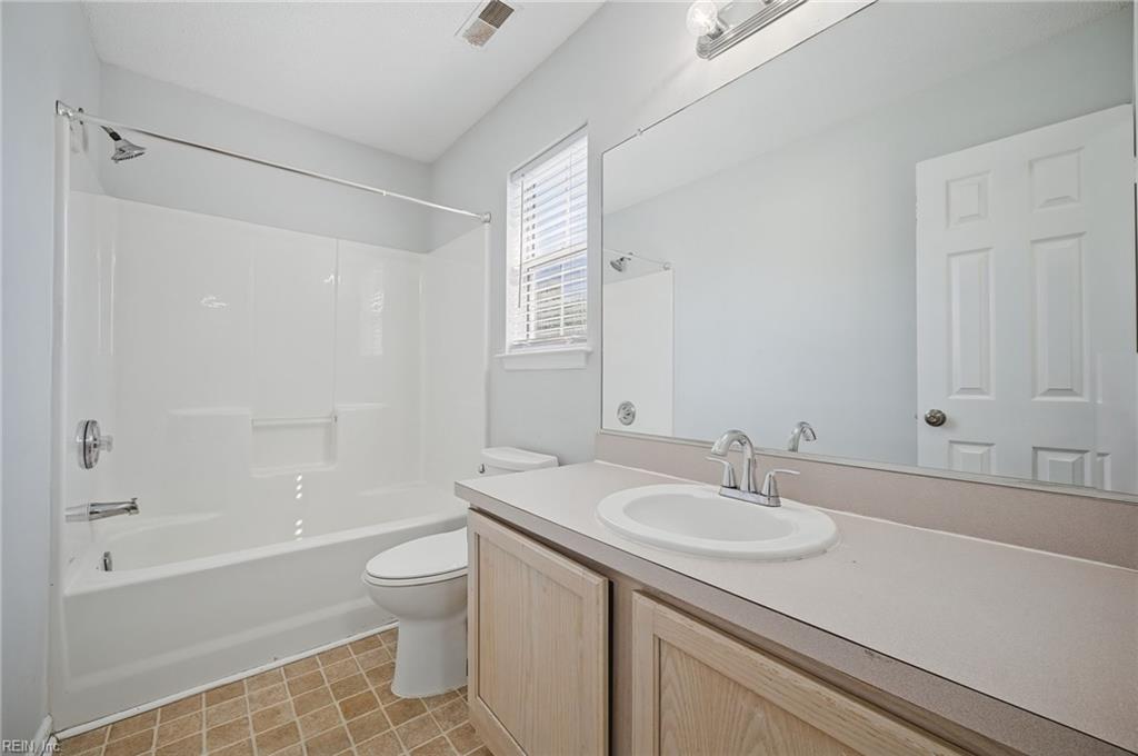 102 Pelican Cove Newport News VA 23608