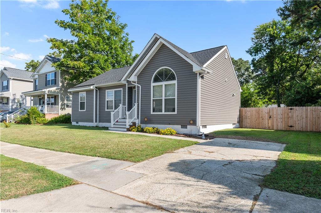 230 Maple Avenue Newport News VA 23607
