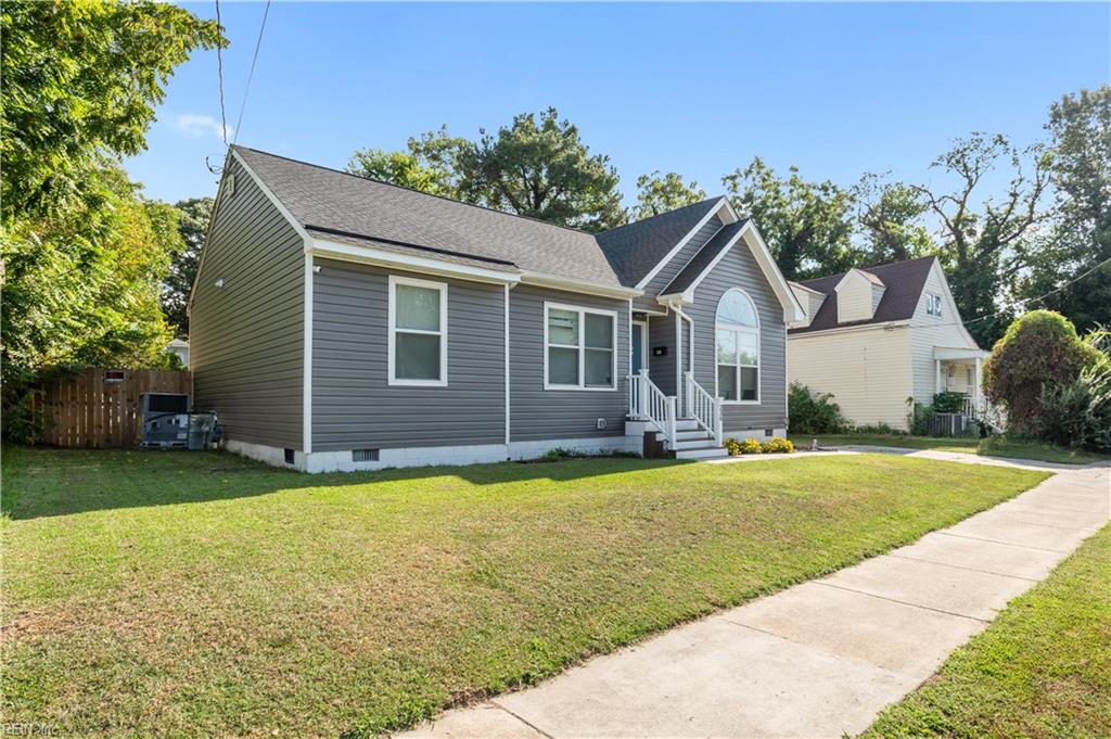 230 Maple Avenue Newport News VA 23607