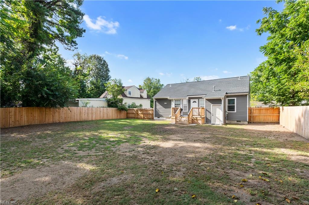 230 Maple Avenue Newport News VA 23607