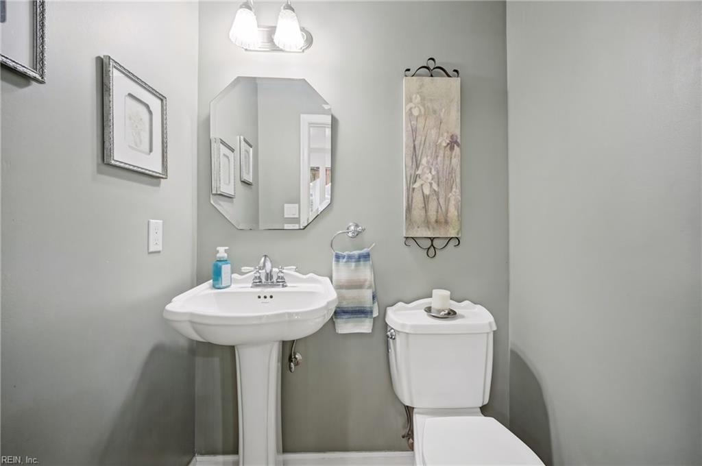 4 E Governor Drive Newport News VA 23602