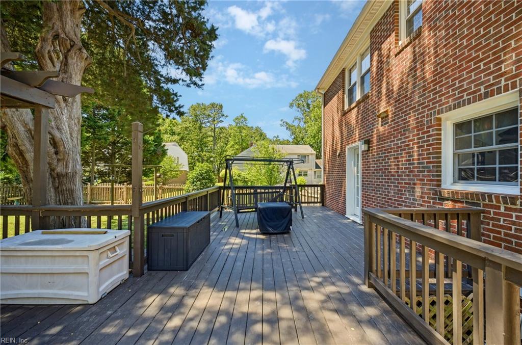 4 E Governor Drive Newport News VA 23602