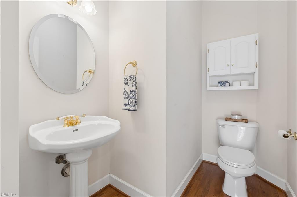 304 Barrington Lane Yorktown VA 23693