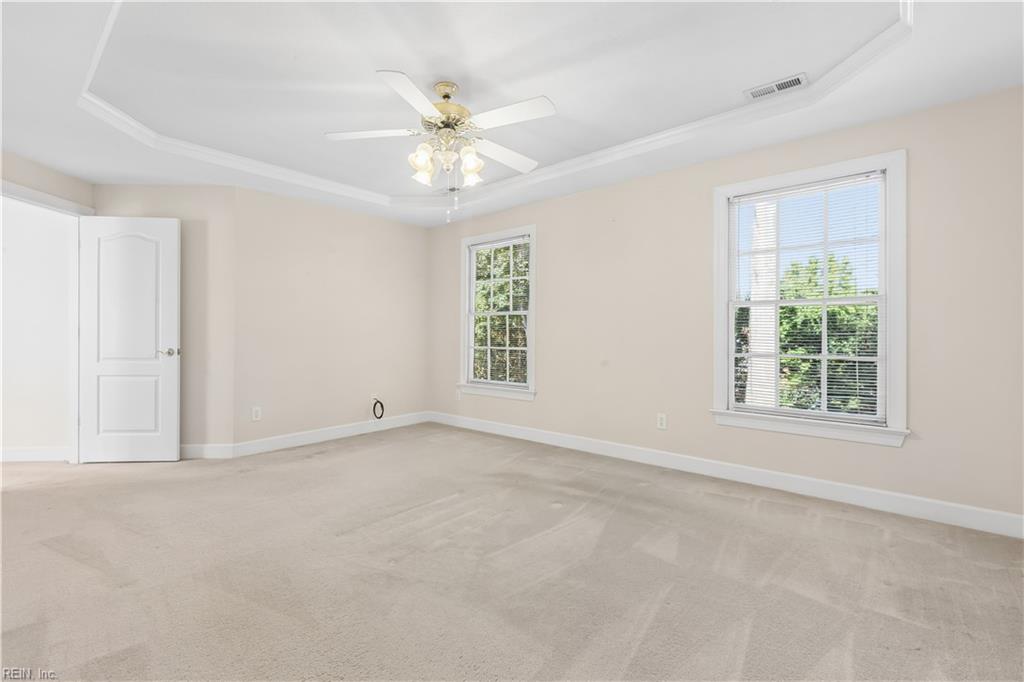 304 Barrington Lane Yorktown VA 23693
