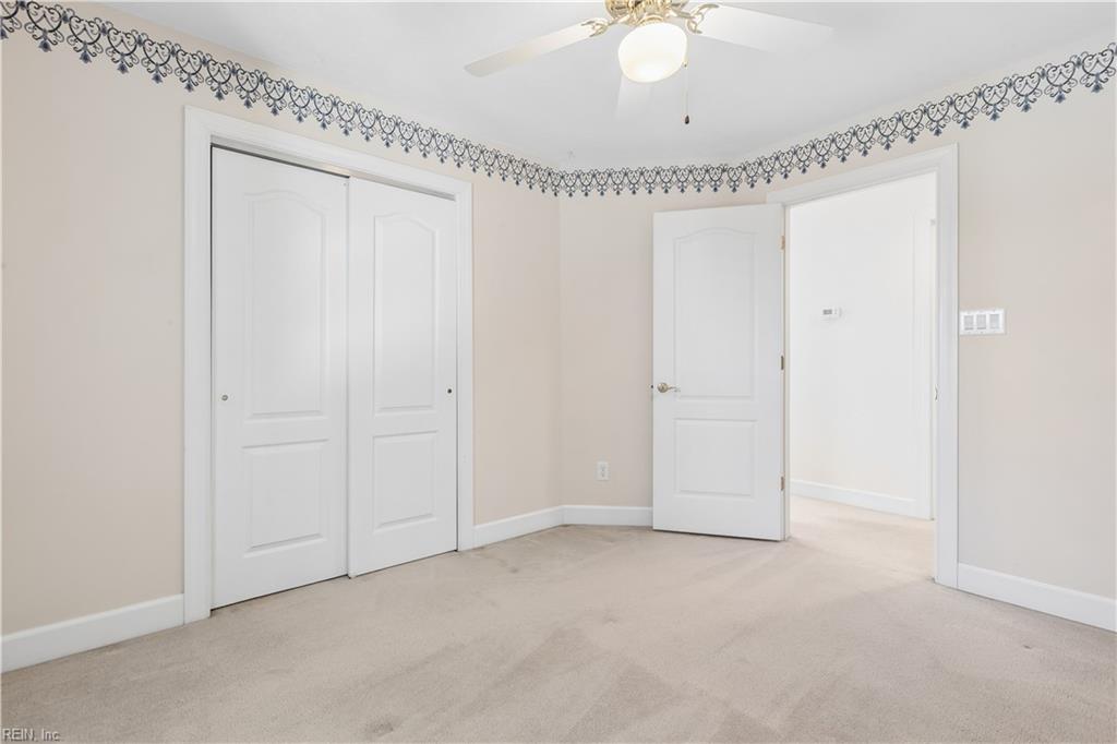 304 Barrington Lane Yorktown VA 23693