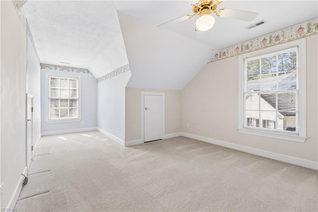 304 Barrington Lane Yorktown VA 23693
