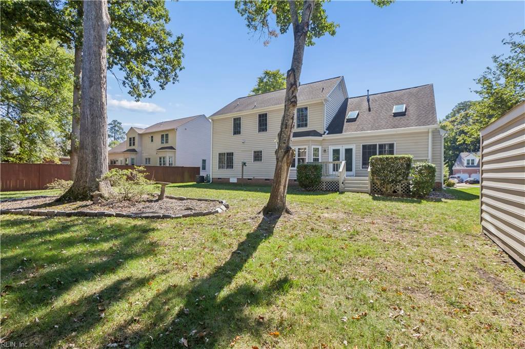 304 Barrington Lane Yorktown VA 23693