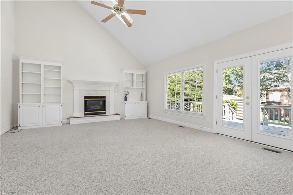 304 Barrington Lane Yorktown VA 23693