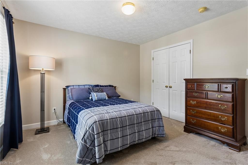 122 Rockmor Lane Yorktown VA 23693