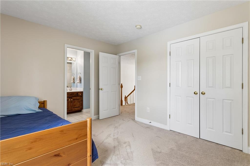122 Rockmor Lane Yorktown VA 23693