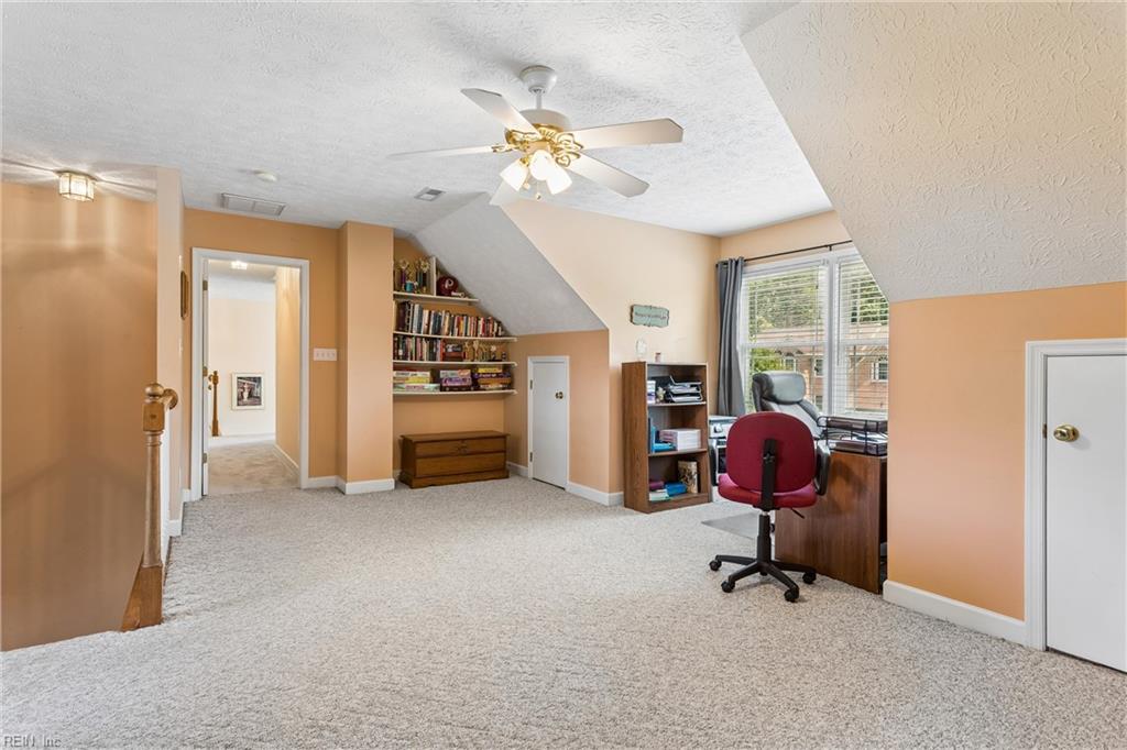 122 Rockmor Lane Yorktown VA 23693