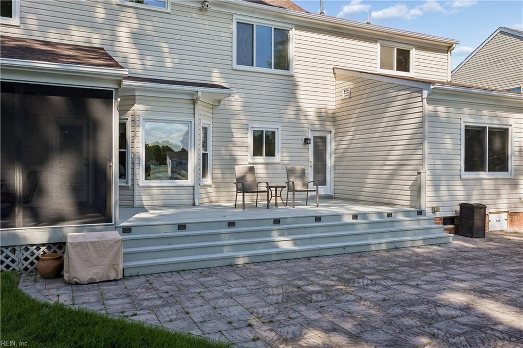 122 Rockmor Lane Yorktown VA 23693