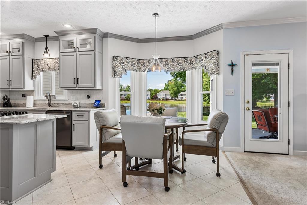 122 Rockmor Lane Yorktown VA 23693