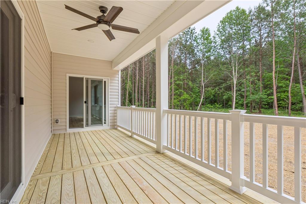 6911 Sunset Cove Lane Gloucester VA 23061