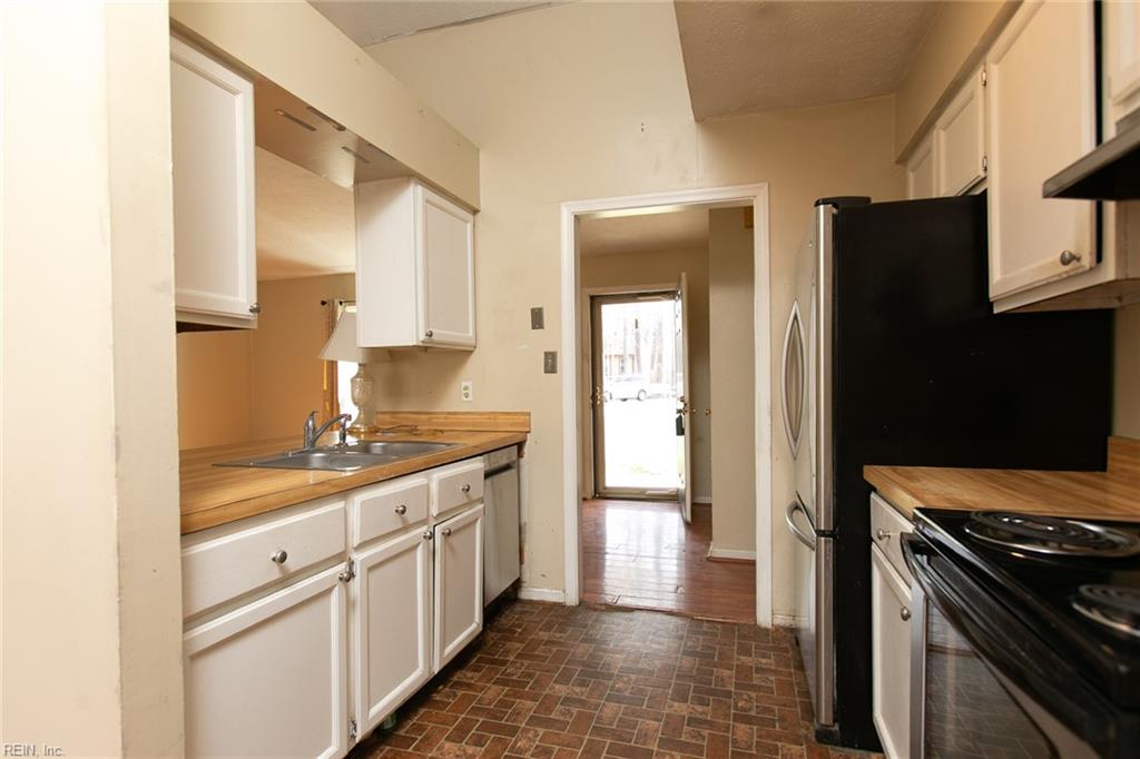 241 Batson Drive Newport News VA 23602