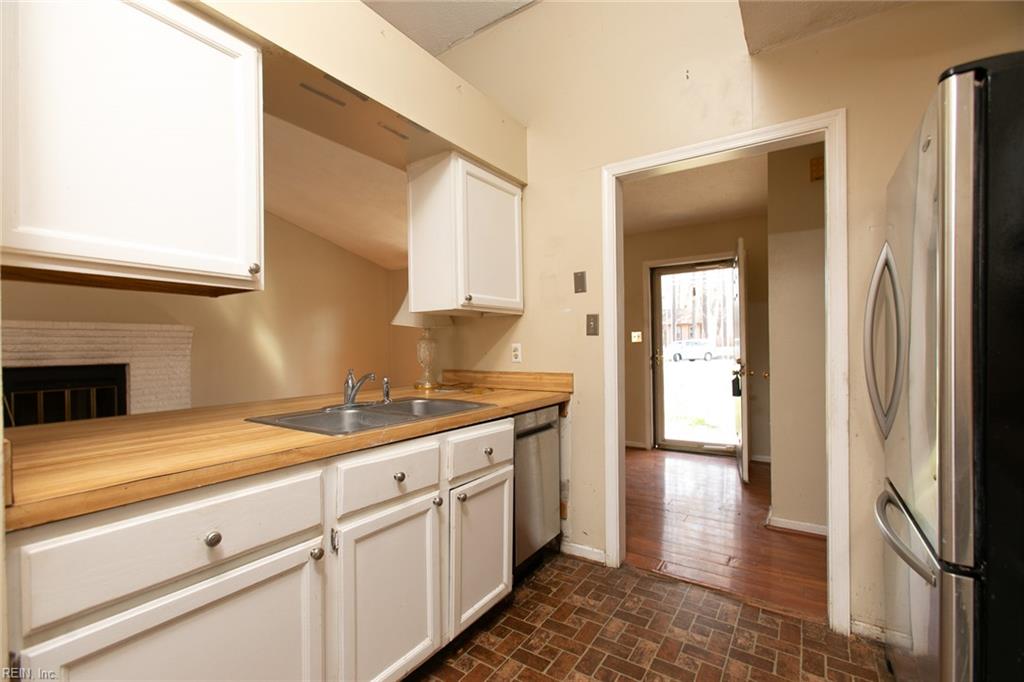 241 Batson Drive Newport News VA 23602