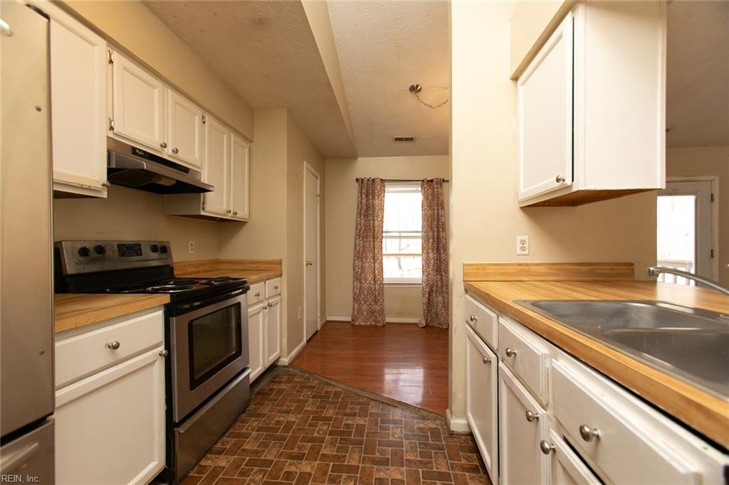 241 Batson Drive Newport News VA 23602
