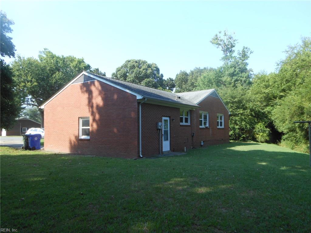 9618 Carver Drive Newport News VA 23605