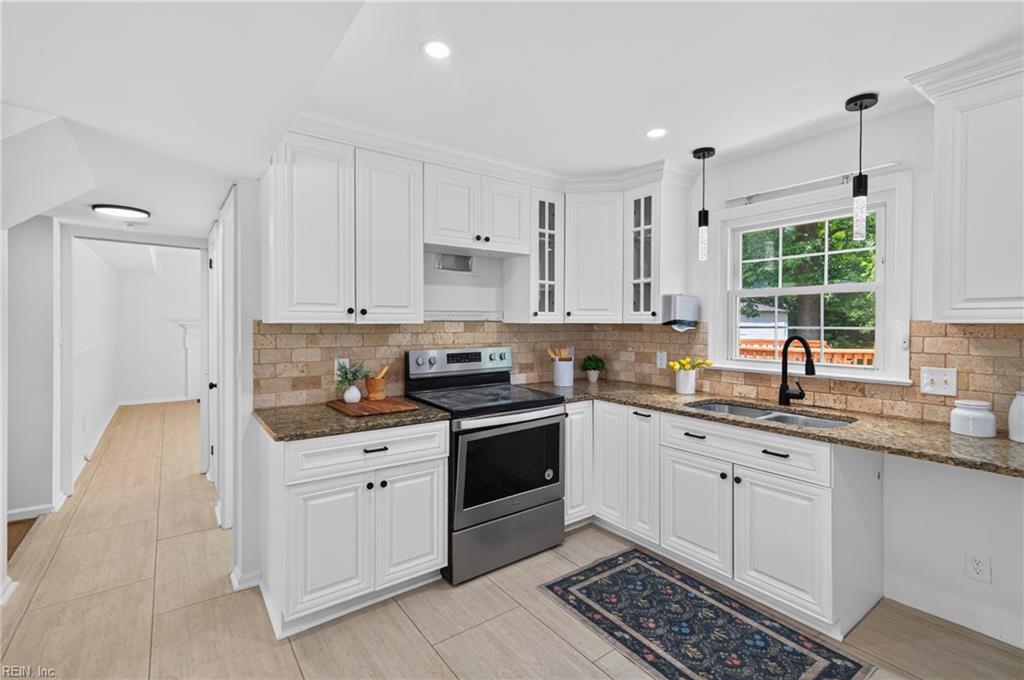 32 Ridgewood Parkway Newport News VA 23608