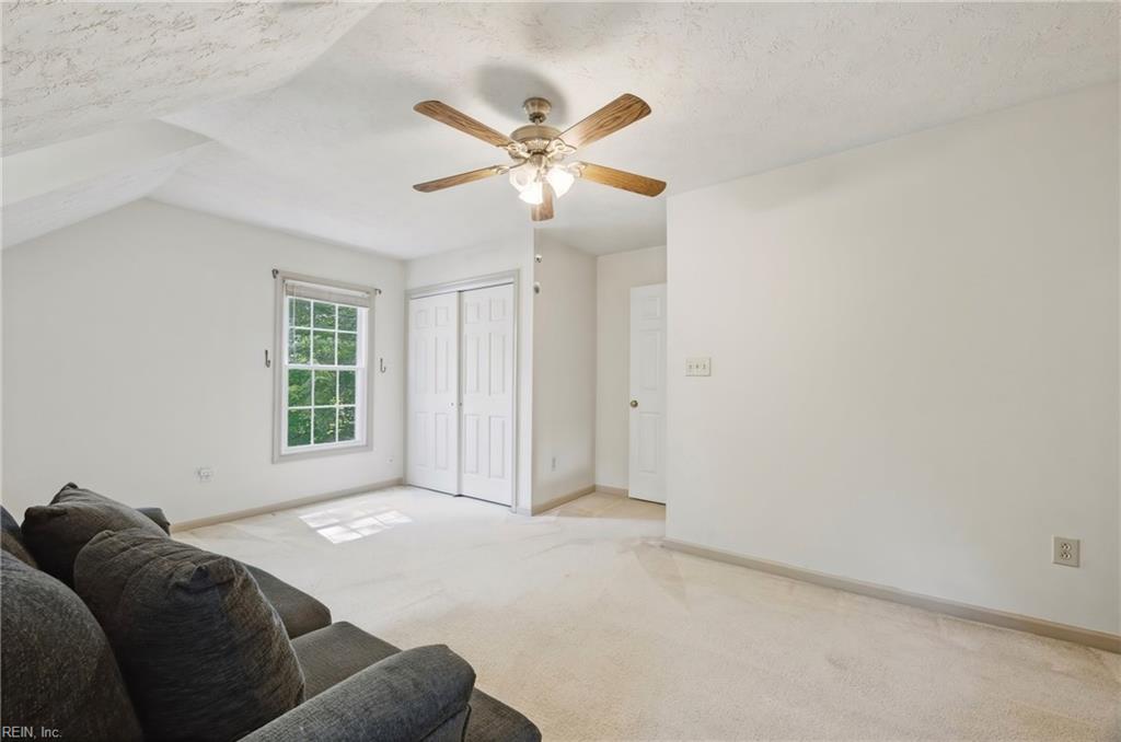 2202 Buckingham Green Newport News VA 23602